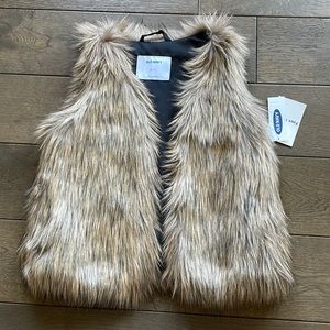 [Old Navy] Toddler Girl Faux Fur Vest